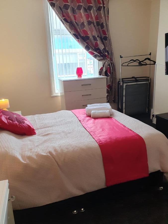 2 Bedroom Ff * Blackpool
